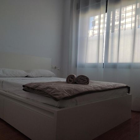 Ap4Us B1 - Apartment For Us - Sightseeing & Beach Near To Barcelona Badalona Zewnętrze zdjęcie